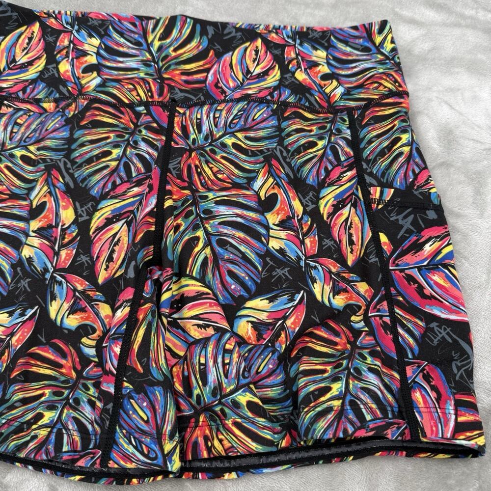 CVG Shorts Womens Tropic Like Its Hot Constantly Varied Gear Pockets Vibrant - Picture 2 of 9